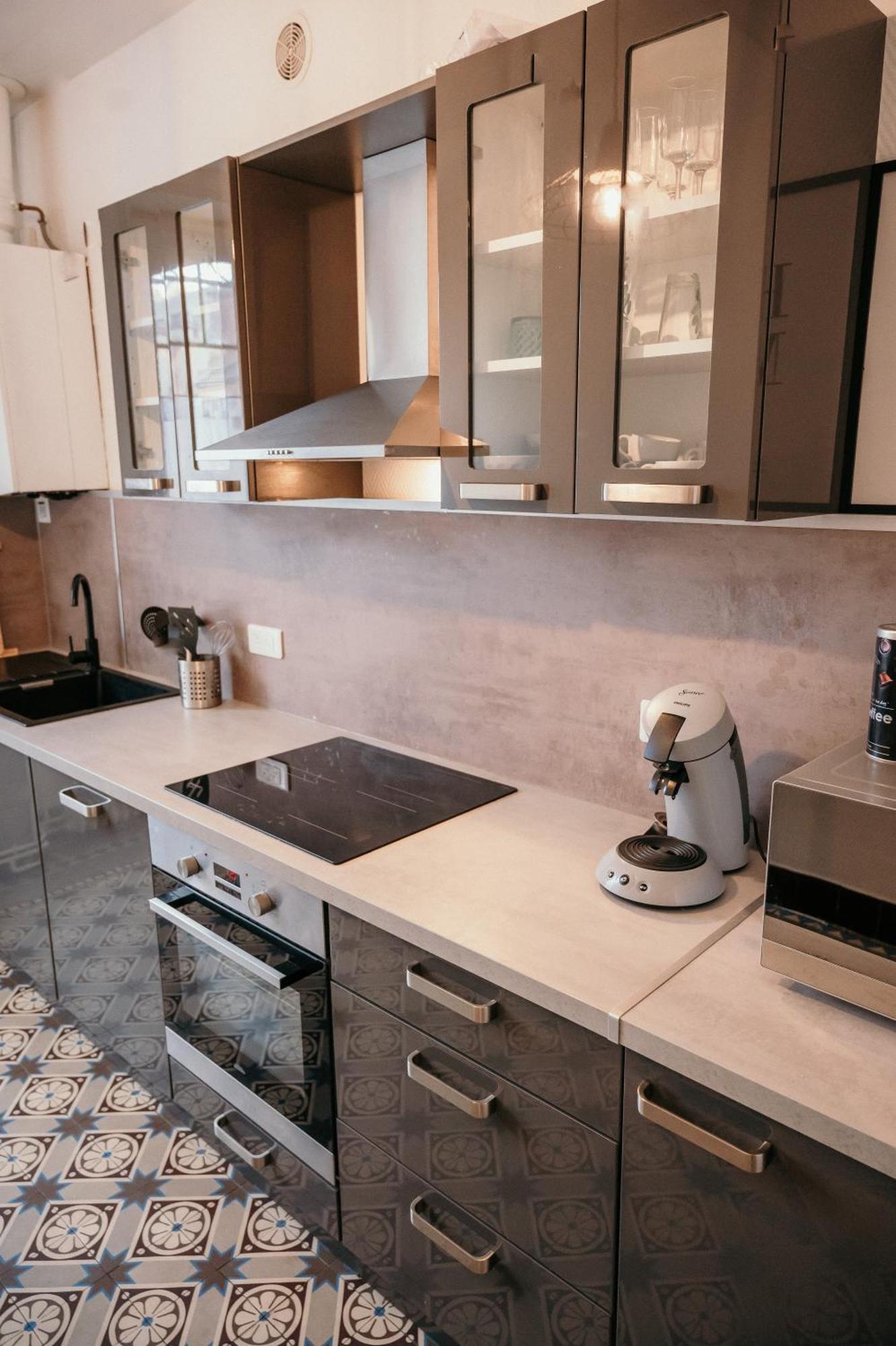 Appartement D'Alexandre Hyper Centre-Ville Шарлевиль-Мезьер Экстерьер фото